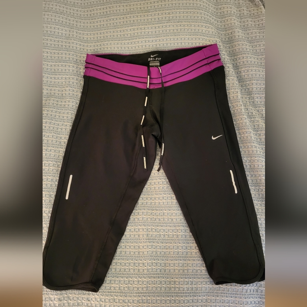 Nike Dri-Fit Epic Run Crops